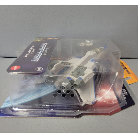 Mattel Disney Pixar Lightyear Hyperspeed Series XL-01 Spaceship & Buzz Lightyear - Picture 7 of 10
